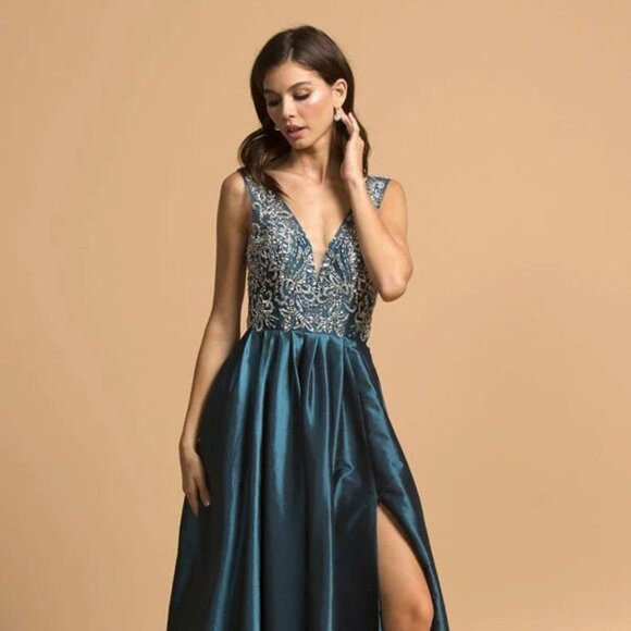 New A-Line Beads Embellished Dress w/ Semi-Plunging Neck & Open Back TC L2244 - Picture 1 of 11
